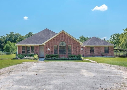 3121 Fm 646 Road N - Photo 1