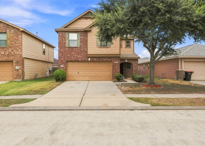 1014 Hummingbird Point Lane - Photo 1