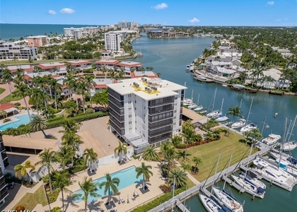 2170 Gulf Shore Boulevard N - Photo 1