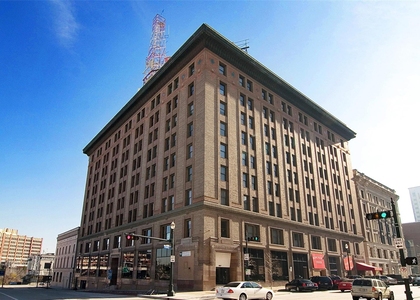 915 Franklin Street - Photo 1