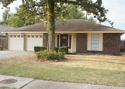 5022 Fox Hollow Boulevard - Photo 1