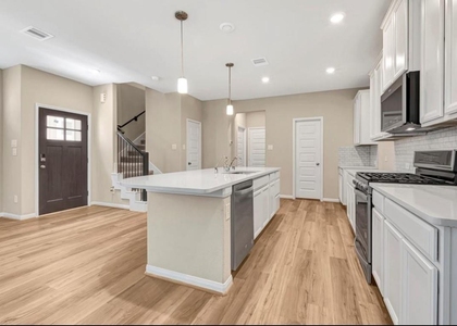16104 Oregon Oak Drive - Photo 1