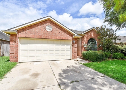 128 Long Canyon Lane - Photo 1