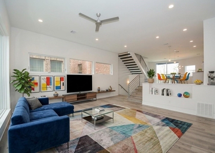 1905 Oakdale Street - Photo 1