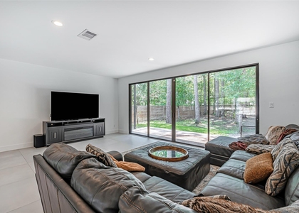 1601 Beech Drive - Photo 1