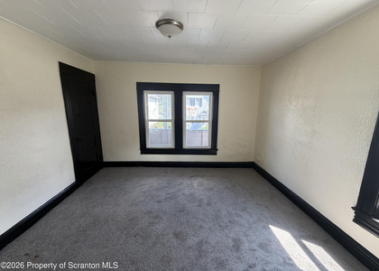 610 Moosic Street - Photo 1
