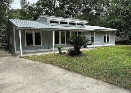 4319 Nw 26th Drive - Photo 1