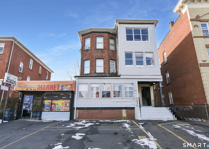 247 Franklin Avenue - Photo 1