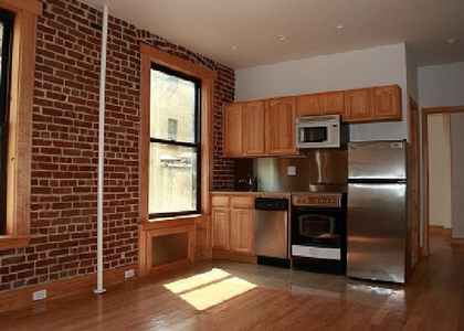  East 52nd Street - Photo 1