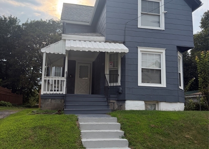72 Saint Charles Street - Photo 1
