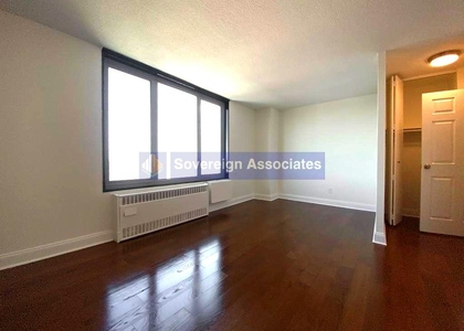 3333 Broadway - Photo 1