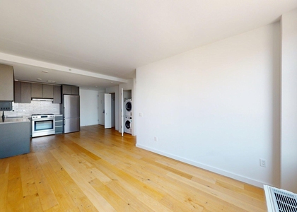 Northern Boulevard - Photo 1