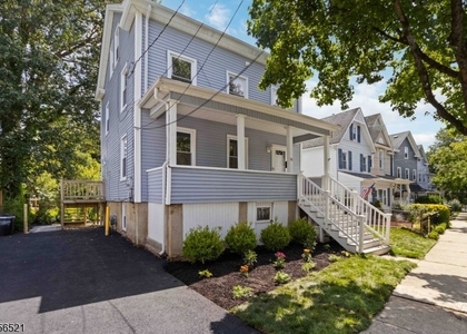 50 Madison St - Photo 1
