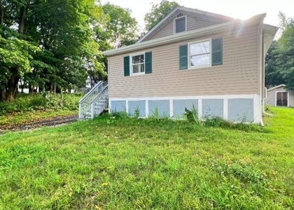 285 Rutherford Ave - Photo 1