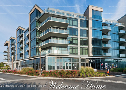15 Morris Avenue - Photo 1
