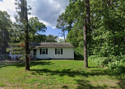 609 Commonwealth Boulevard - Photo 1