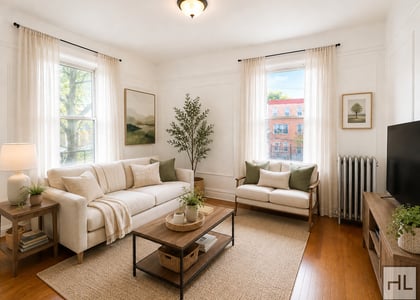 Grant Avenue - Photo 1
