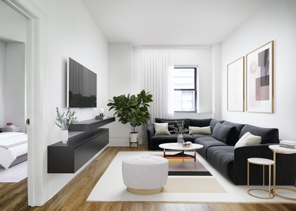 West 34th Street - Photo 1
