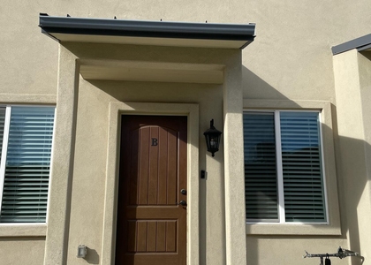 1941 W Lawrence Road - Photo 1