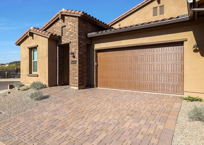 7276 E Calle Primera Vista - Photo 1