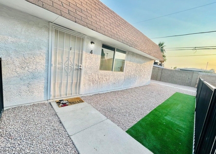 240 S Doran -- - Photo 1
