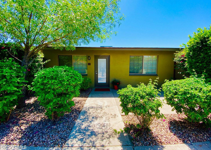 1850 E Maryland Avenue - Photo 1