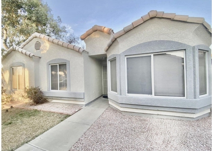 8520 W Palm Lane - Photo 1
