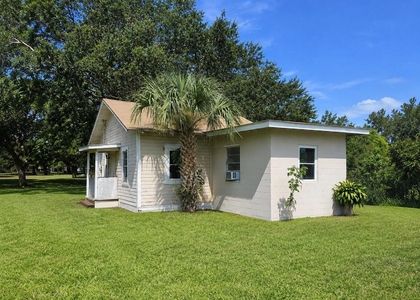 421 N 10th Street - Photo 1