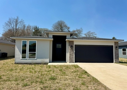 15528 Greenhouse Way - Photo 1