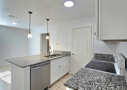 5017 Chapman Street - Photo 1