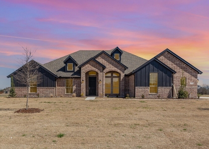 720 Candace Drive - Photo 1