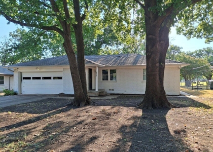 404 N Anna Drive - Photo 1