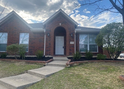 9189 Chivalry Court - Photo 1