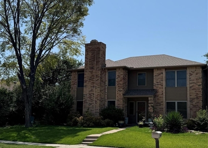 2070 Vista Drive - Photo 1