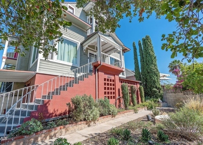 6341 1/2 Rosswood Terrace - Photo 1