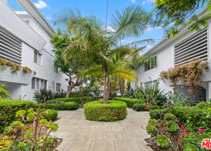 142 A San Vicente Blvd - Photo 1