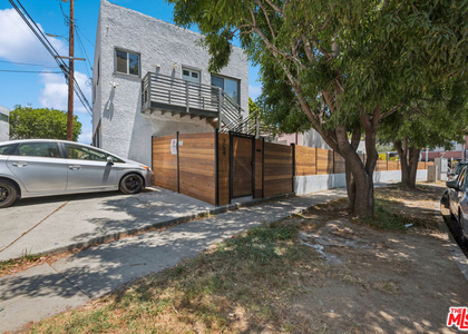 254 5th Avenue - Photo 1
