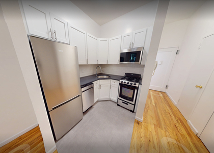318 East 89th Street - Photo 1