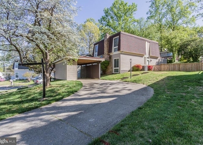 12709 Kingsbury Court - Photo 1