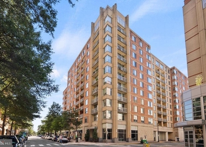1020 Highland Street - Photo 1