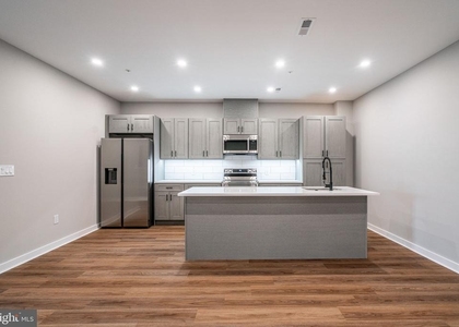 1217 E Columbia Avenue - Photo 1