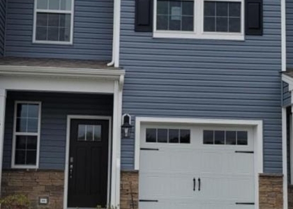 29 Peregrine Way - Photo 1