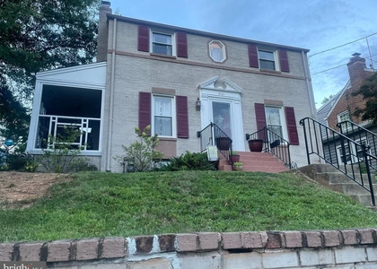 3101 63rd Avenue - Photo 1