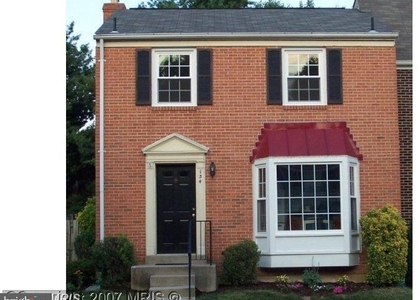 134 Lamont Lane - Photo 1