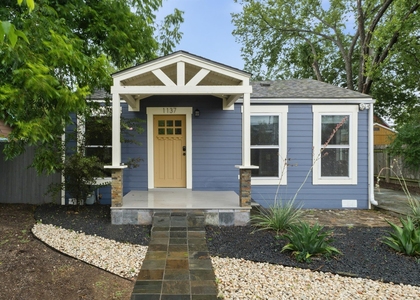 1137 Nickols Ave - Photo 1