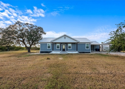 158 Goertz Dr - Photo 1