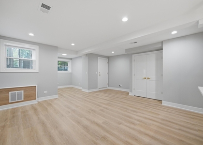 2442 W Wilson Avenue - Photo 1