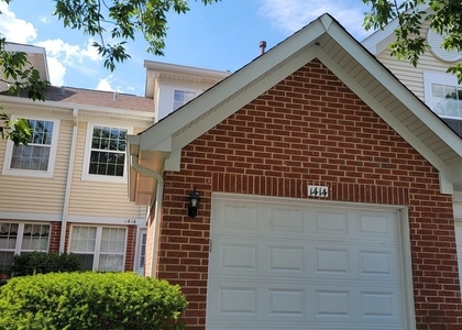 1414 Hampshire Court - Photo 1