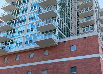 909 W Washington Street - Photo 1