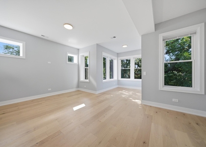 2442 W Wilson Avenue - Photo 1